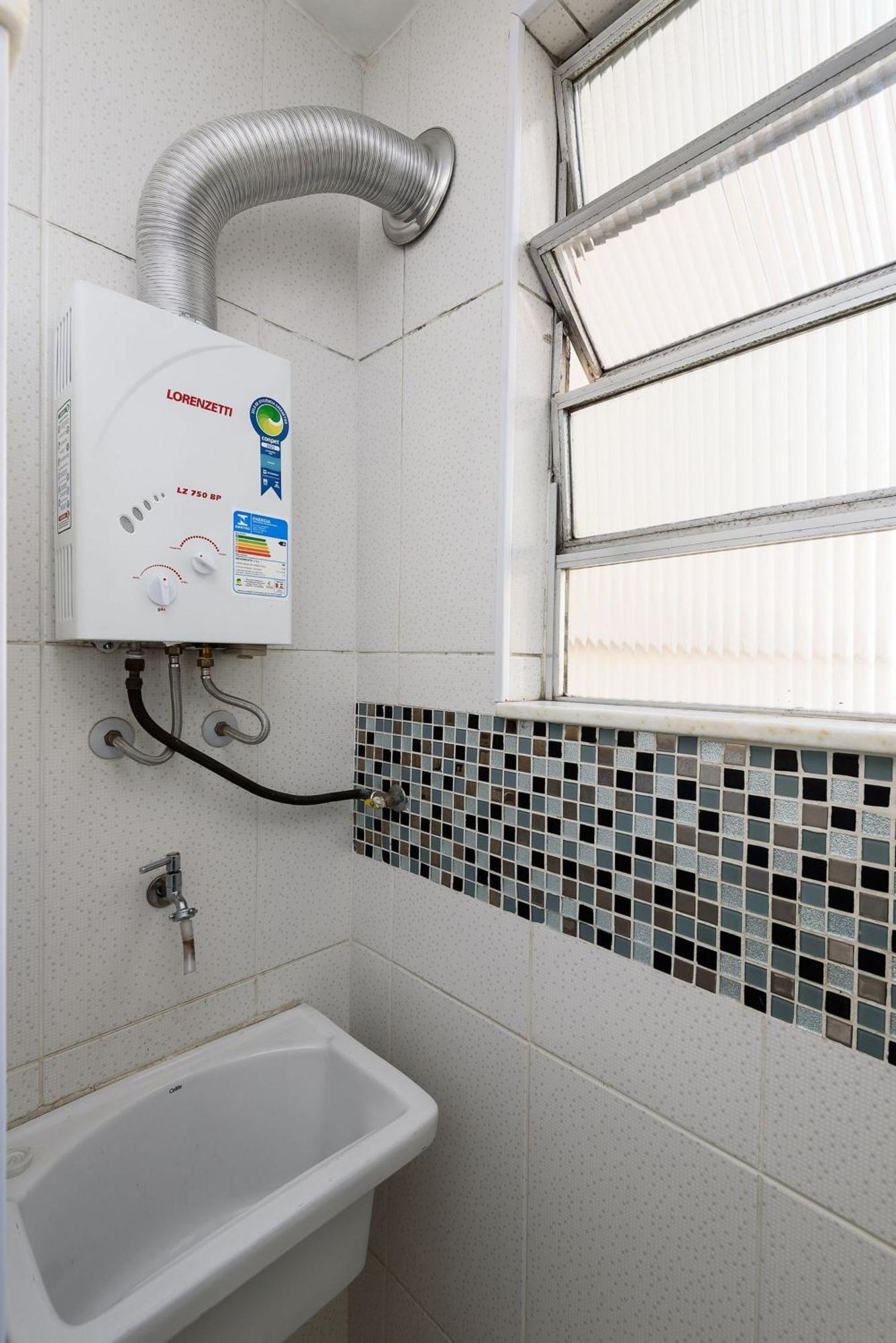 & Sala A 180m Da | Pj 150/603